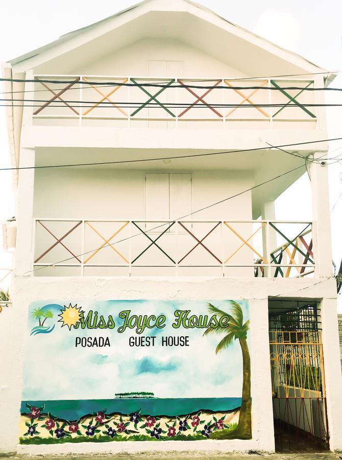Posada Miss Joyce House San Andrés Eksteriør bilde